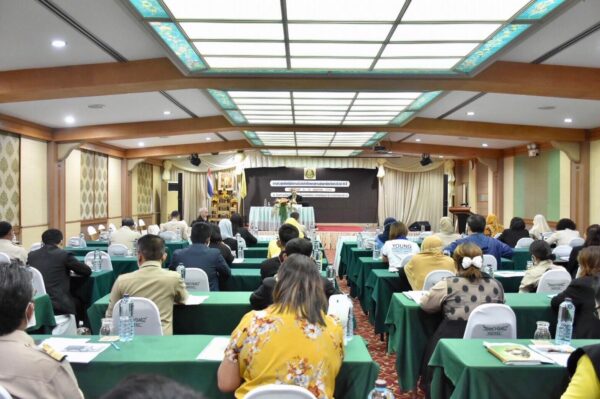 LINE_ALBUM_ประชุมปฏิบัติการ วันที่ 15 - 16_๒๓๐๕๑๖_15
