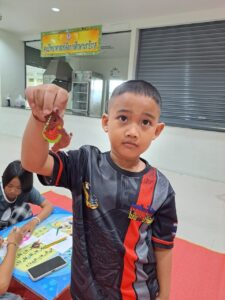 LINE_ALBUM_23268_250228_13
