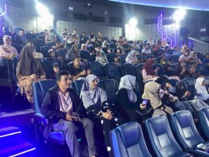 LINE_ALBUM_ท้องฟ้ารอบประชาชน 20-4-68_250421_1
